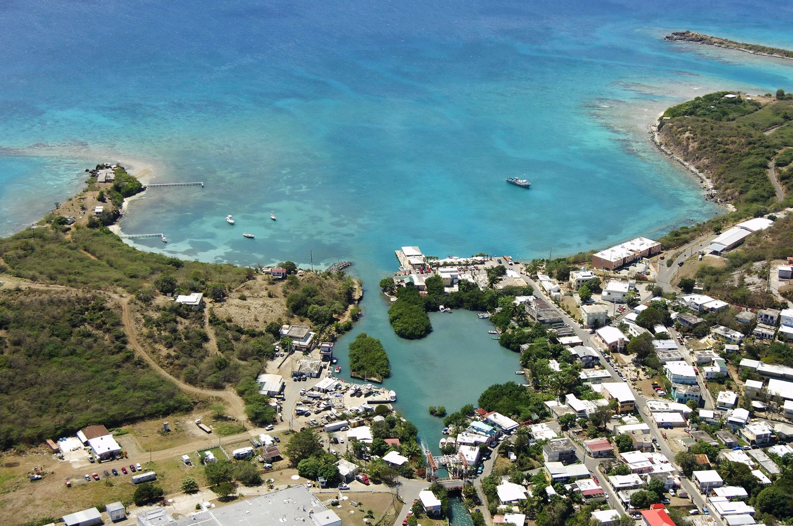 Dewey, Culebra, from the air: the ferry dock and the bay